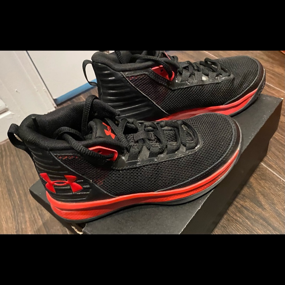 Kids under armour shoes
